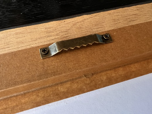 08 Originál obraz WOart 2504003011 detail zavěšení 08 .JPG